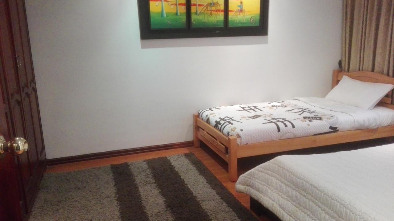 Bed and Breakfast D'lujo à Bogotá Extérieur photo